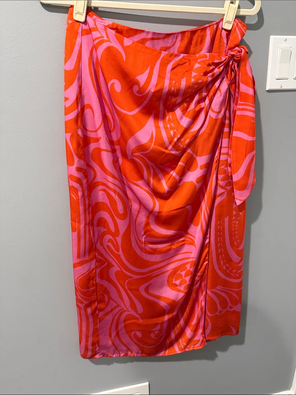 DREW Pink & Red Swirl Wrap Swim Sarong or skirt